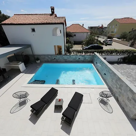 Luxury Villa Nada With Pool Petrcane Exterior photo