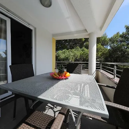 Luxury Villa Nada With Pool Petrcane Exterior photo