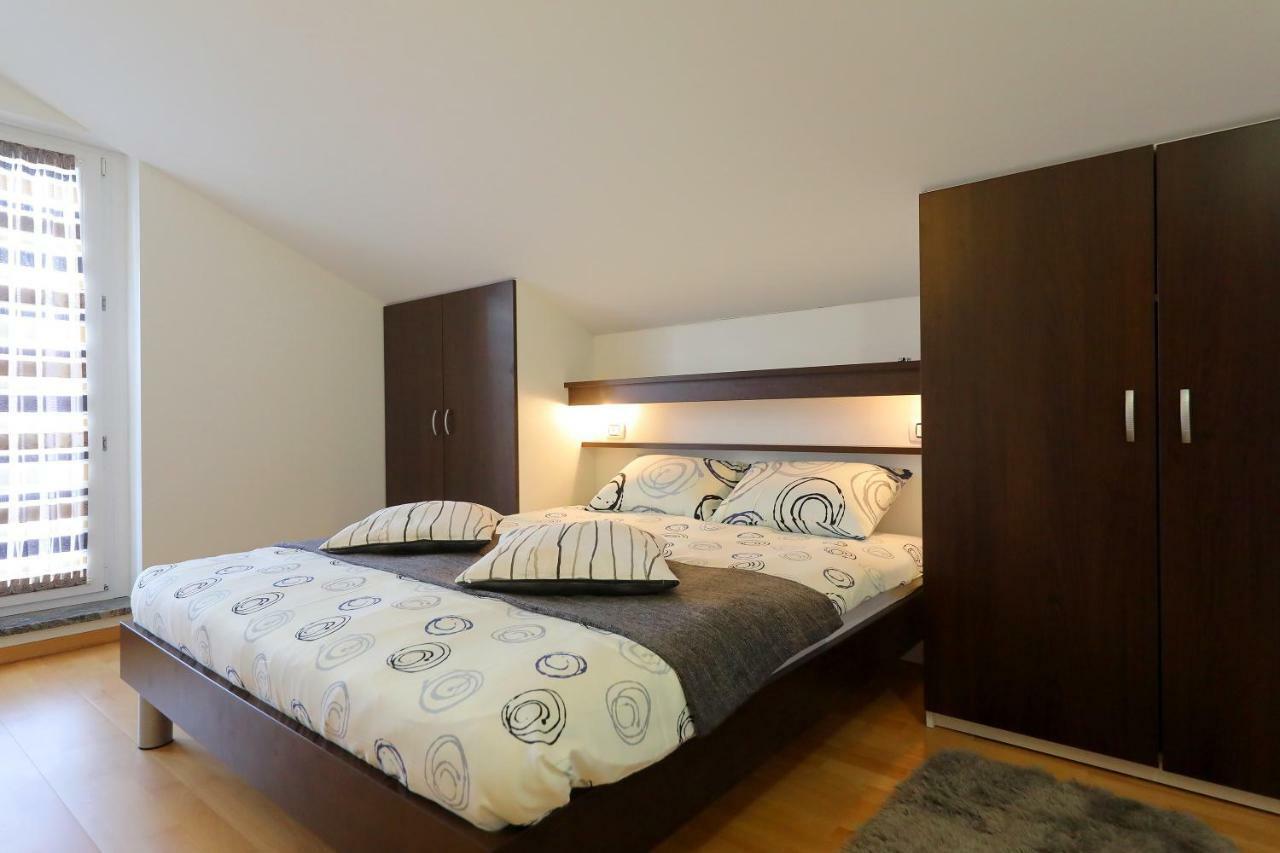 Luxury Nada With Pool Apartman