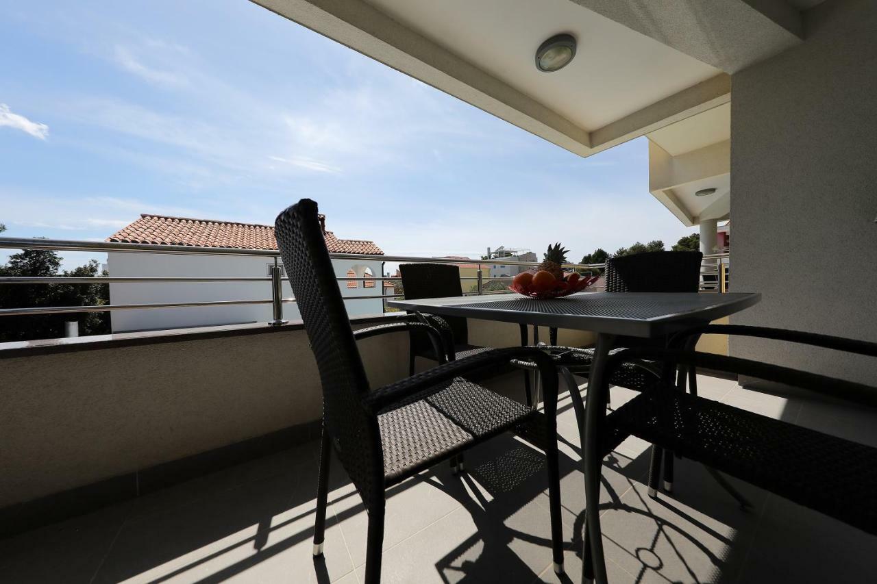 Luxury Nada With Pool Apartman *